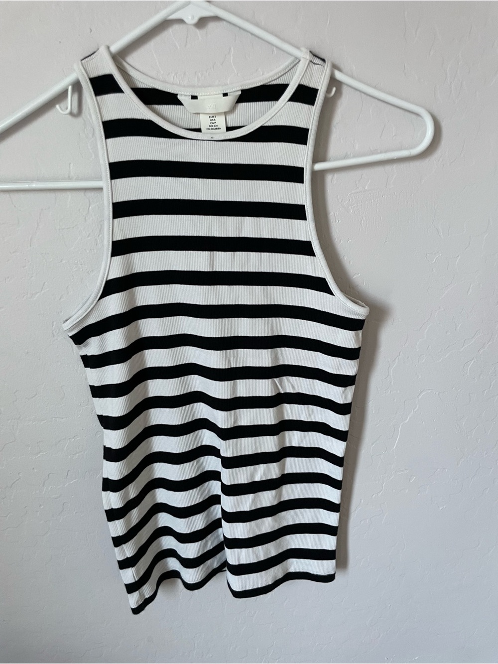 H&M Striped Black & White Ribbed Tank Top - Women's